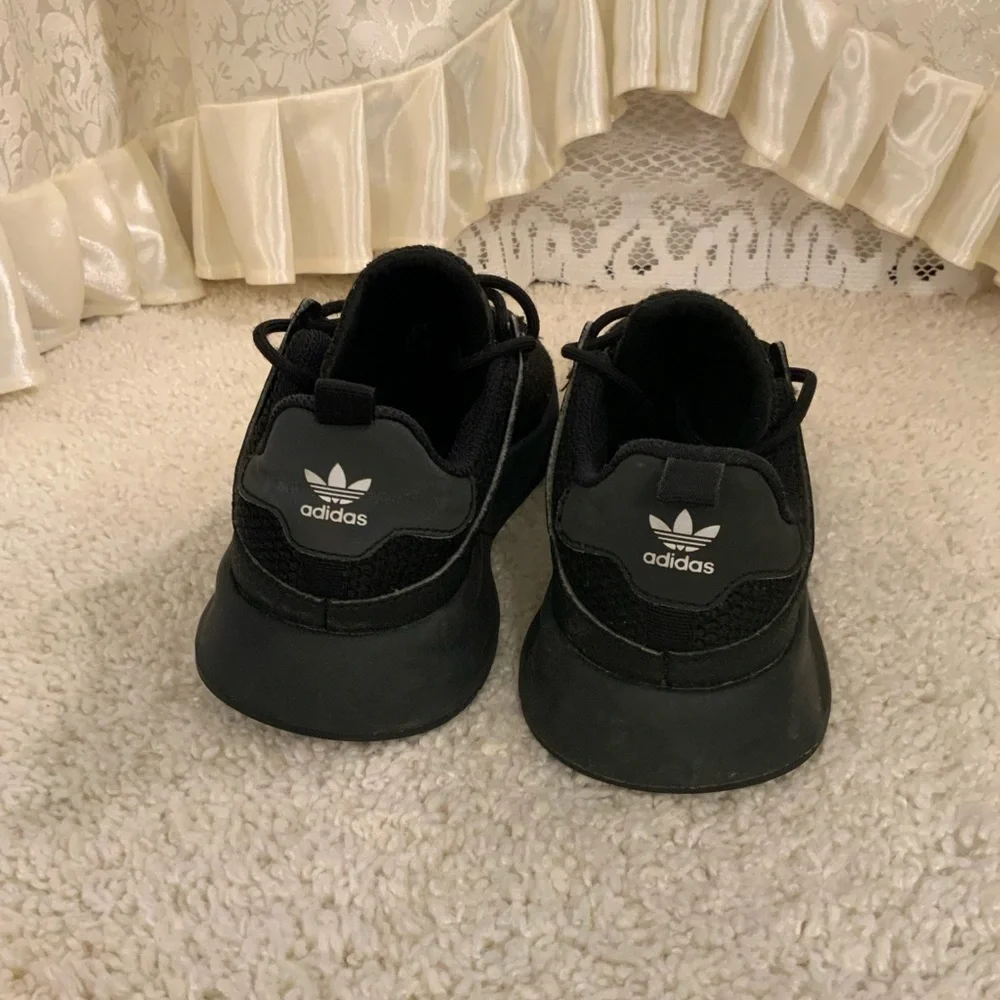 ADIDAS KIDS KNIT SNEAKERS